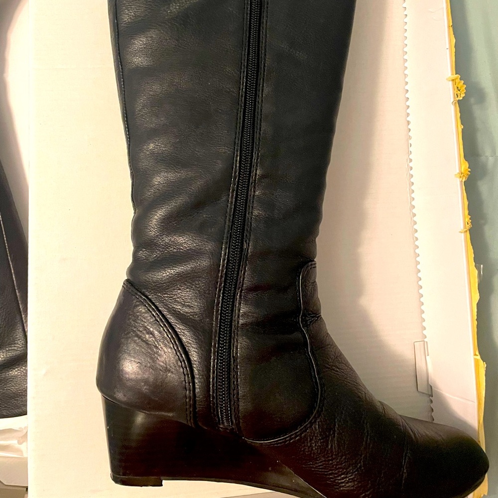 Wide calf Giani Bernini black knee high boots